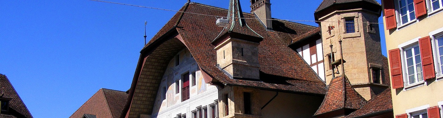 Die Altstadt von Büren mit dem Schloss.